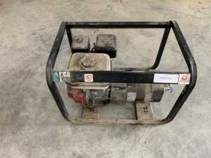 Pramac E3200 Petrol Generator - 5