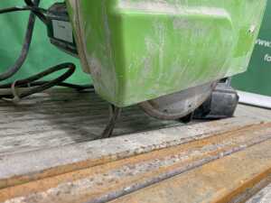 SIMA Tile Saw 110V - 4