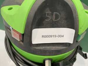 UNRESERVED UPC GS 1/33 220V Portable Vacuum - 2