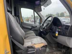 2013 Volkswagen Crafter 35 LWB Utility Box Van - 8