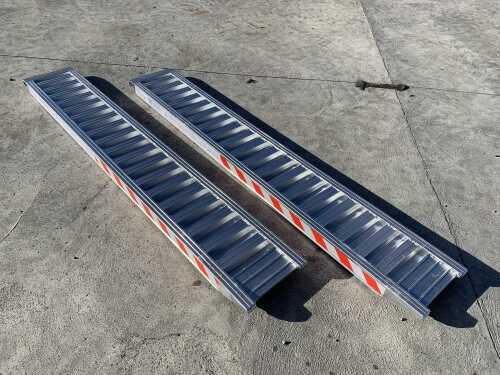 NEW/UNUSED 7.7FT Heavy Duty Loading Ramps (2375mm x 340mm x 82mm)