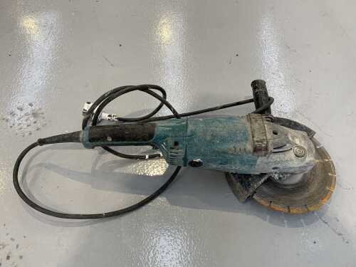 UNRESERVED Angle Grinder