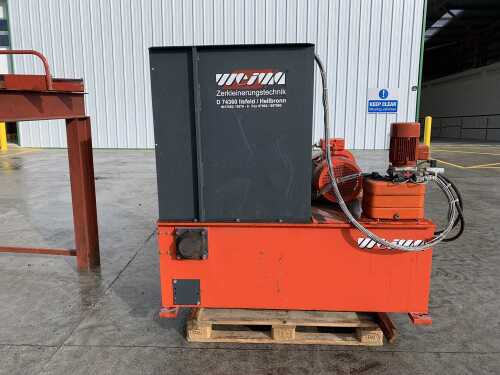 Weima Industrial Wood Chipper c/w Stand