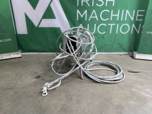 TriTech Airless Paint Sprayer c/w Hoses & Gun