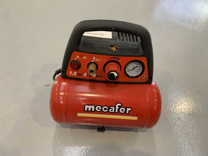 UNRESERVED Mecafer 6L Air Compressor