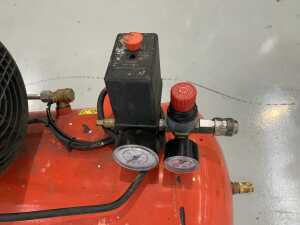 UNRESERVED Ferrua 100L Air Compressor - 2