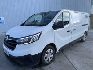 UNRESERVED 2022 Renault Trafic LL30 Blue DCI 130 Business