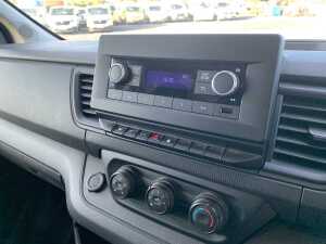 UNRESERVED 2022 Renault Trafic LL30 Blue DCI 130 Business - 11