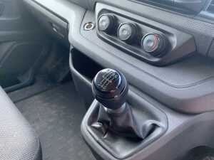 UNRESERVED 2022 Renault Trafic LL30 Blue DCI 130 Business - 12