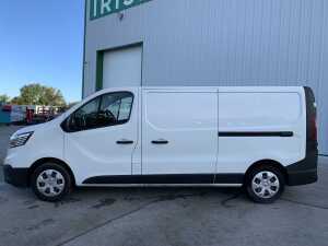 UNRESERVED 2022 Renault Trafic LL30 Blue DCI 130 Business - 2