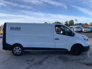 UNRESERVED 2022 Renault Trafic LL30 Blue DCI 130 Business - 6