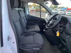 UNRESERVED 2022 Renault Trafic LL30 Blue DCI 130 Business - 10