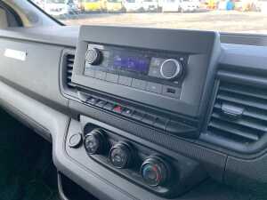 UNRESERVED 2022 Renault Trafic LL30 Blue DCI 130 Business - 11
