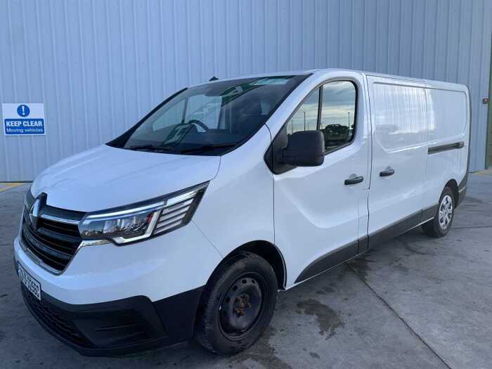 UNRESERVED 2022 Renault Trafic LL30 Blue DCI 130 Business