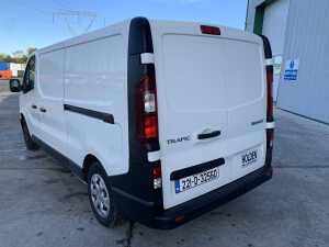 UNRESERVED 2022 Renault Trafic LL30 Blue DCI 130 Business - 3