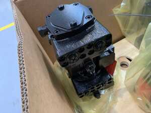 UNRESERVED 6 x UNUSED Rexroth A10VG Tandem Pumps (Hydraulic Radial Piston Pump - 28cc) - 4