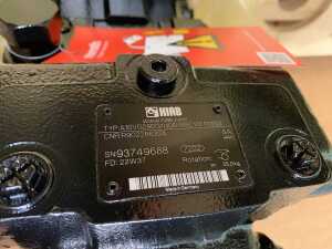 UNRESERVED 6 x UNUSED Rexroth A10VG Tandem Pumps (Hydraulic Radial Piston Pump - 28cc) - 5
