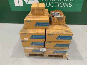 UNRESERVED 28 x Boxes Of UNUSED Delta 500W DC-DC Converter Modules