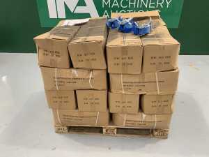 UNRESERVED Large Selection Of UNUSED Ratchet Straps In Boxes (Approx 18 Per Box)