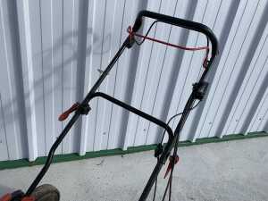 Victor Lawnmower - 3