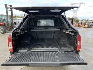 2015 Nissan Navara Tekna 2.5 DCI Crew Cab - 8
