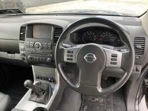 2015 Nissan Navara Tekna 2.5 DCI Crew Cab - 11