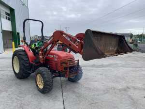 UNRESERVED Branson 3510 Compact Tractor c/w Branson Loader & Bucket - 7