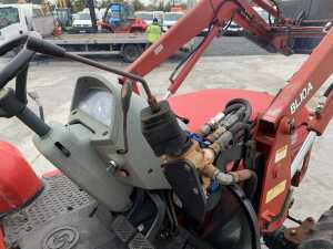 UNRESERVED Branson 3510 Compact Tractor c/w Branson Loader & Bucket - 13