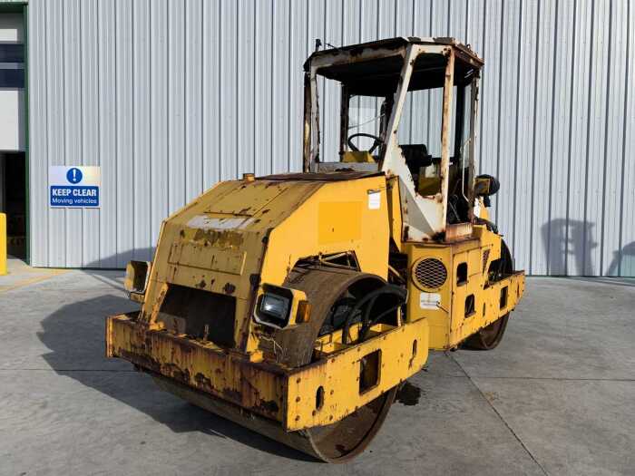 JCB Vibromax Double Drum Roller