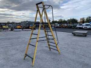 Youngman 8 Step Podium Ladder - 7