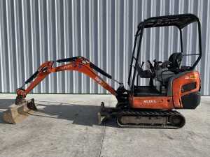 2017 Kubota K015-4 1.5T Excavator c/w Bucket - 3
