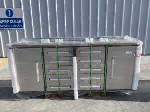 NEW/UNUSED 7FT Workbench c/w 10 x Drawers & 2 x Cabinets