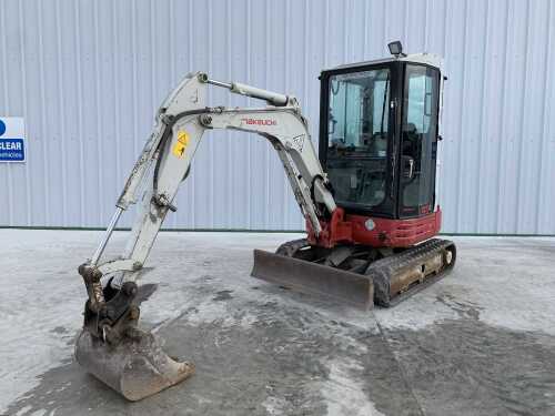 UNRESERVED 2014 Takeuchi TB23R 2.6T Zero Tail Excavator c/w Bucket