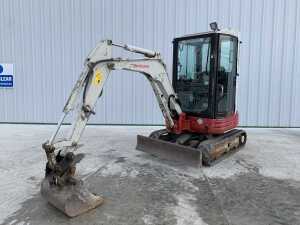 UNRESERVED 2014 Takeuchi TB23R 2.6T Zero Tail Excavator c/w Bucket