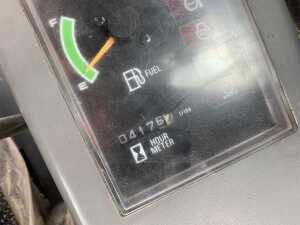 UNRESERVED 2014 Takeuchi TB23R 2.6T Zero Tail Excavator c/w Bucket - 26