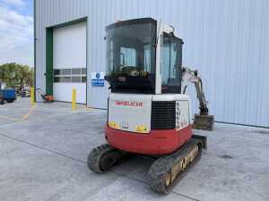 UNRESERVED 2014 Takeuchi TB23R 2.6T Zero Tail Excavator c/w Bucket - 7