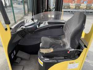 2012 Hyster Matrix R2.0H Electric Reach Truck c/w Charger - 10