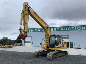 2016 Komatsu PC210LC-10 Excavator - 2