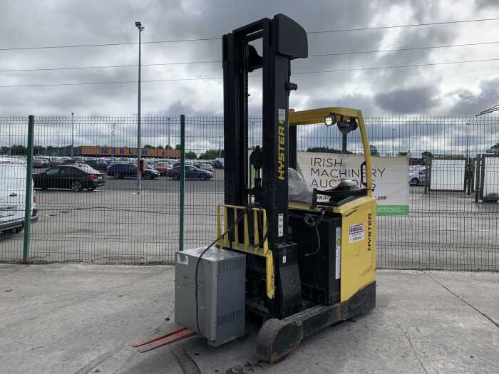 2018 Hyster R1.4 Electric Reach Truck c/w Charger