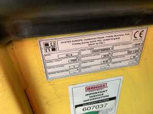 2018 Hyster R1.4 Electric Reach Truck c/w Charger - 14