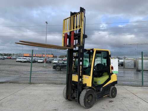 2023 Hyster 3T 2 Stage Gas Forklift c/w Forks