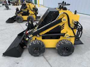 2026 Delano S360 Skid Steer Loader c/w Bucket - 2