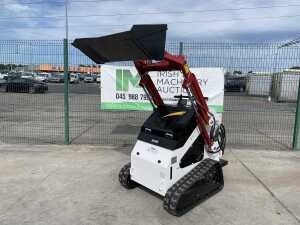 2026 Cartiwell CW-460 Tracked Skidsteer Loader c/w Bucket - 2