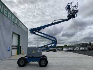 UNRESERVED 1999 Genie Z-45/25 Articulated Diesel Boom Lift - 6