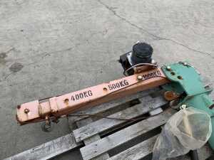 1T Trailer Crane c/w Remote - 3