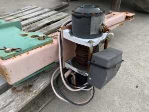 1T Trailer Crane c/w Remote - 5