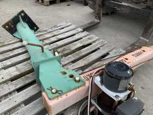 1T Trailer Crane c/w Remote - 6