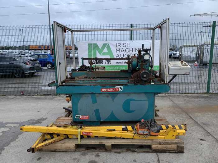 UNRESERVED 2008 Hunter Jupiter Grinder